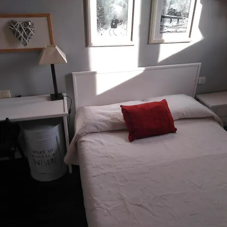 Edificio Ardillas Apartment Benasque