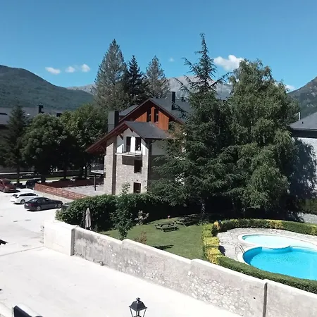 Apartment Edificio Ardillas Benasque