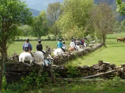 Edificio Ardillas Apartment Benasque