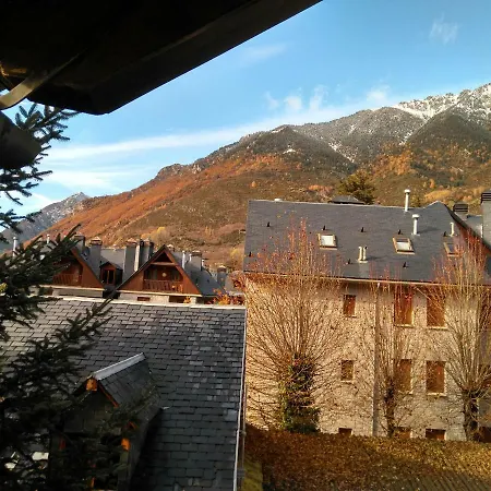 Edificio Ardillas * Benasque