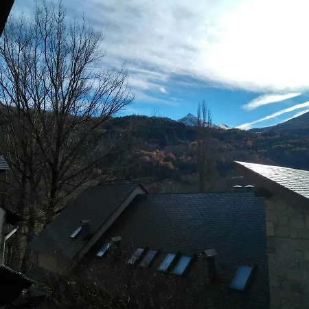 Edificio Ardillas Apartamento Benasque