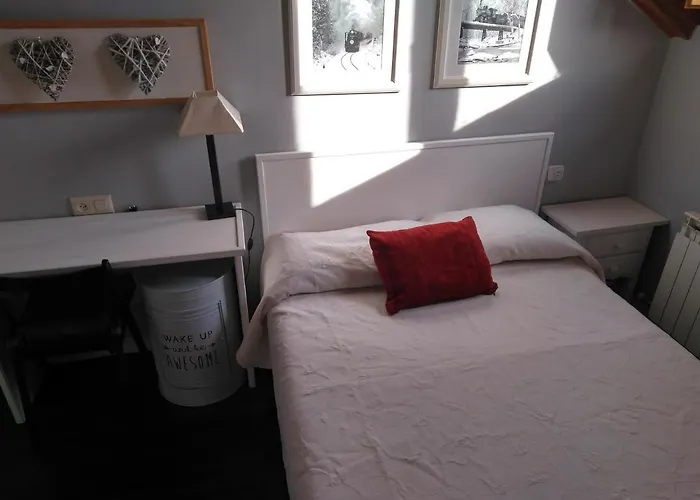 Edificio Ardillas Lägenhet Benasque