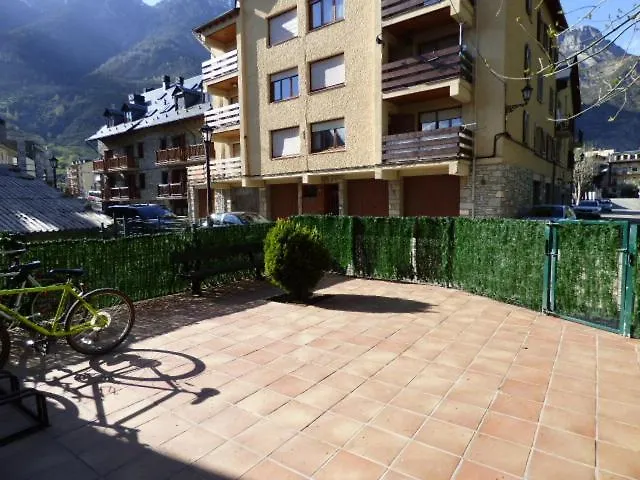 Edificio Ardillas * Benasque